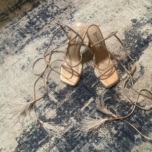 Steve madden rose gold pumps